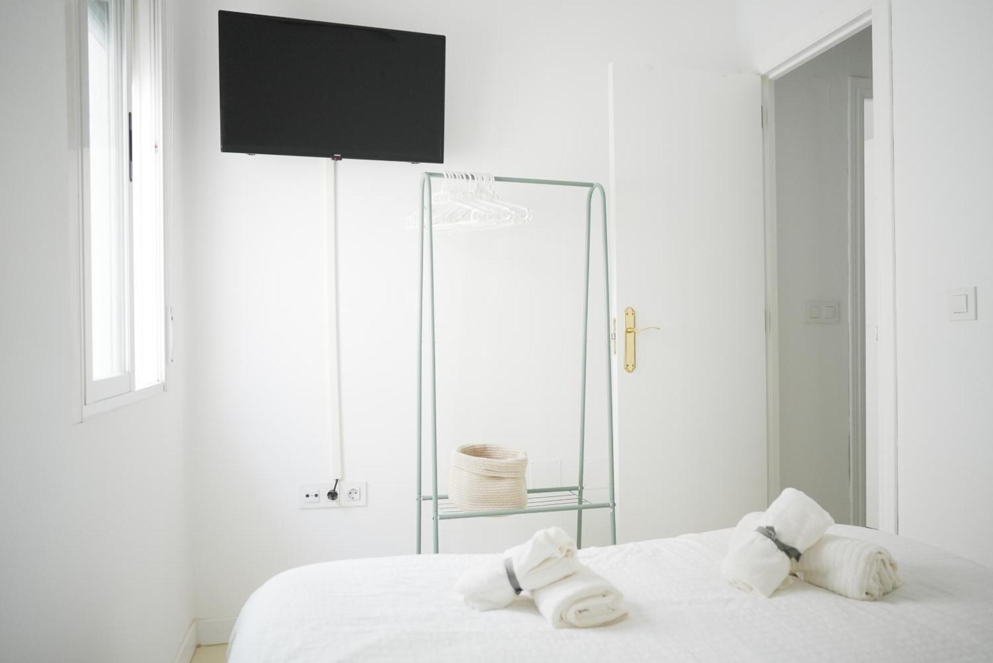 Apartamento Centrico La Merced - Free Parking & Free Gym Málaga Extérieur photo