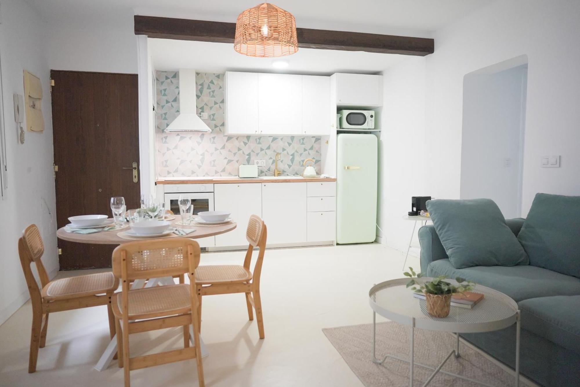 Apartamento Centrico La Merced - Free Parking & Free Gym Málaga Extérieur photo