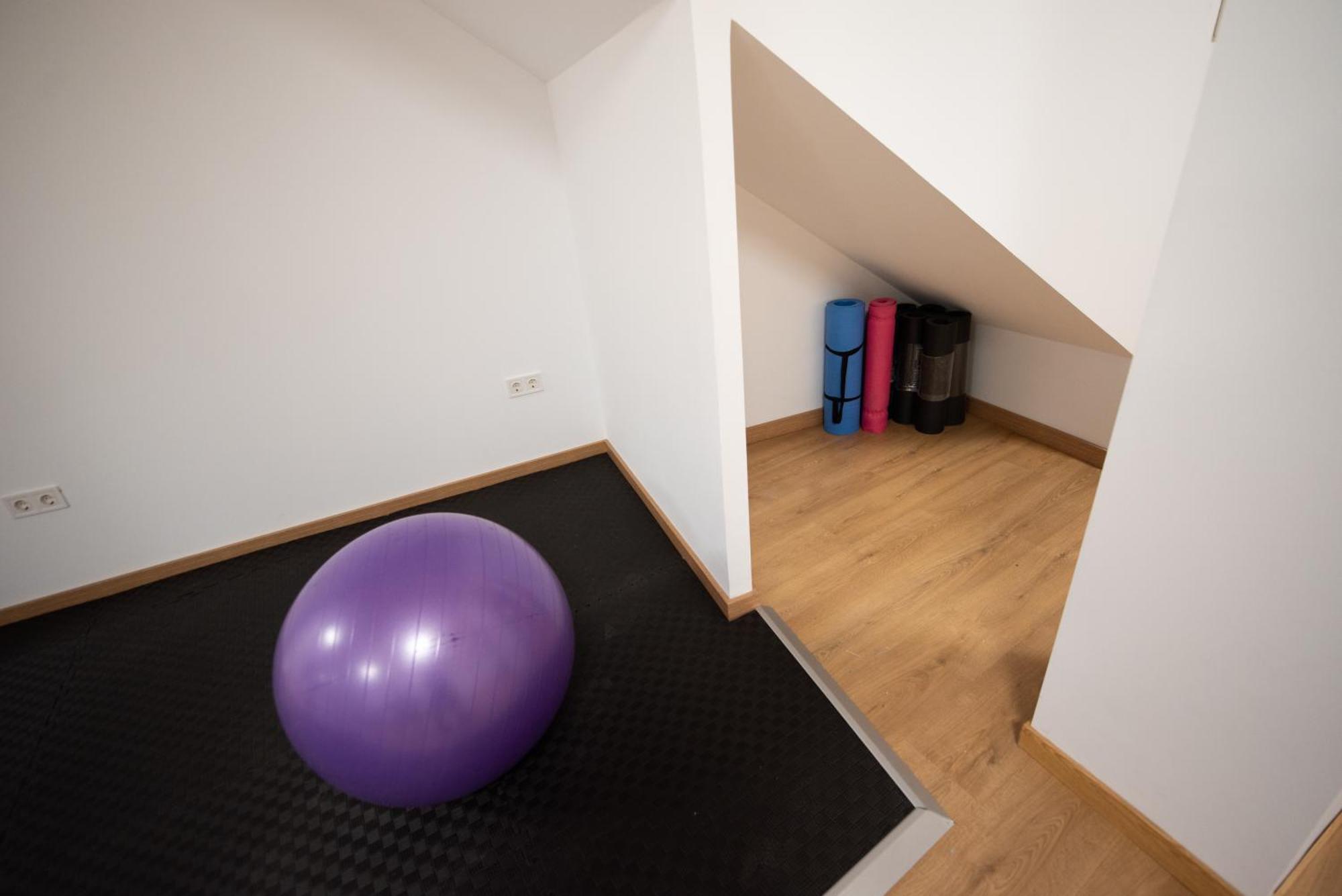 Apartamento Centrico La Merced - Free Parking & Free Gym Málaga Extérieur photo