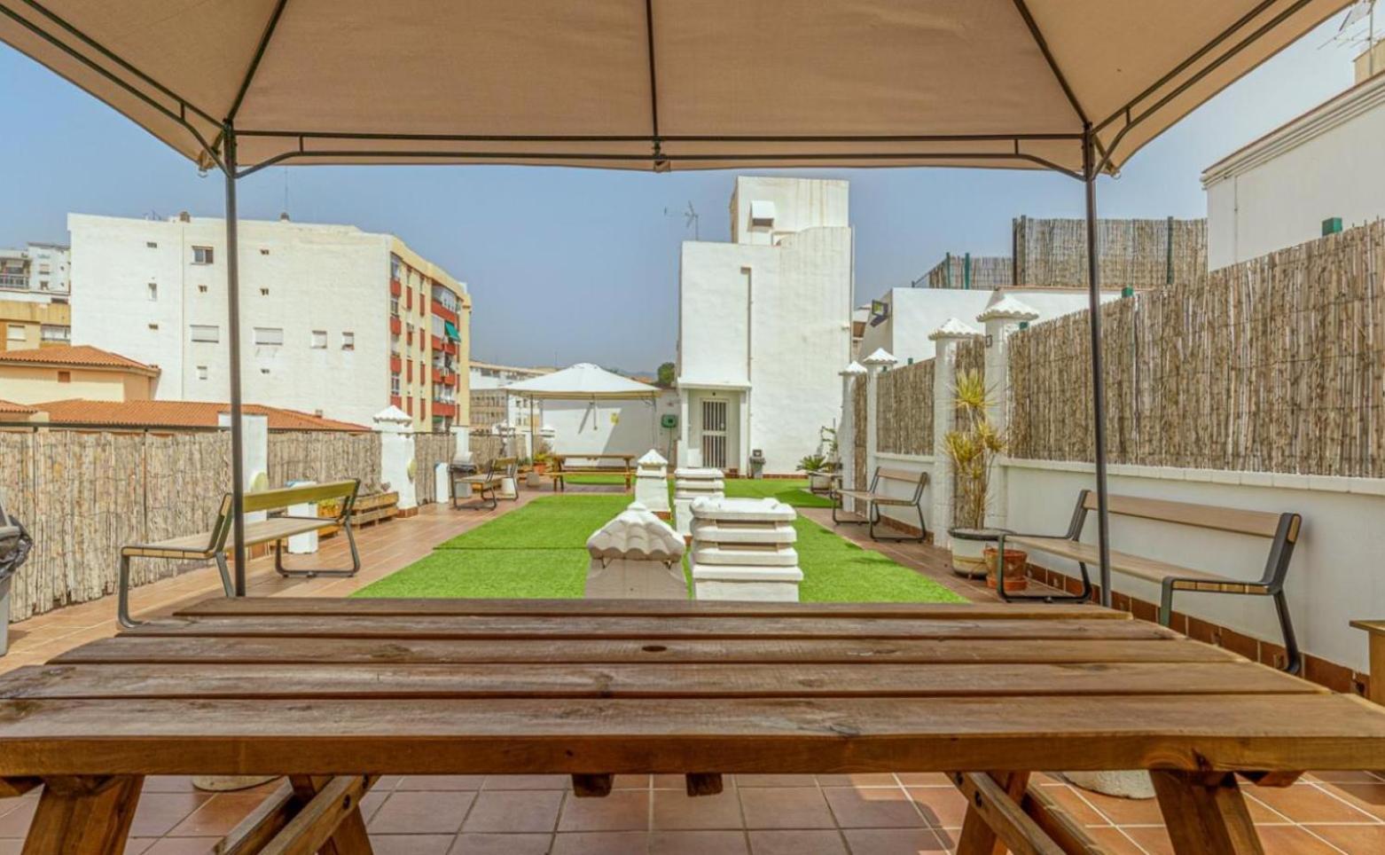 Apartamento Centrico La Merced - Free Parking & Free Gym Málaga Extérieur photo